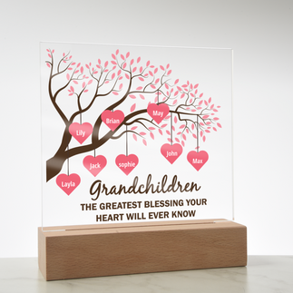 Square acrylic with personalized design for grandmas